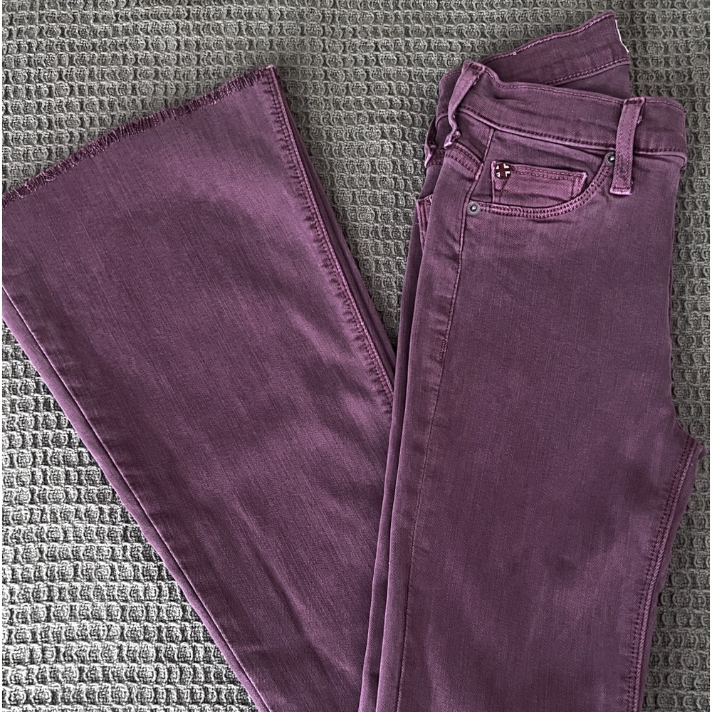 Hudson Signature high Rise pre own Jeans - Size 24  $65
